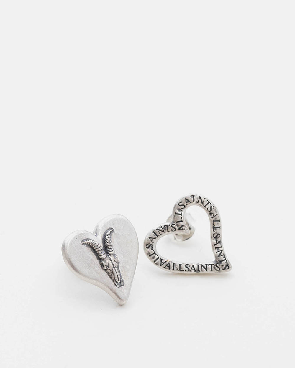 ENGRAVED IN LOVE 耳針