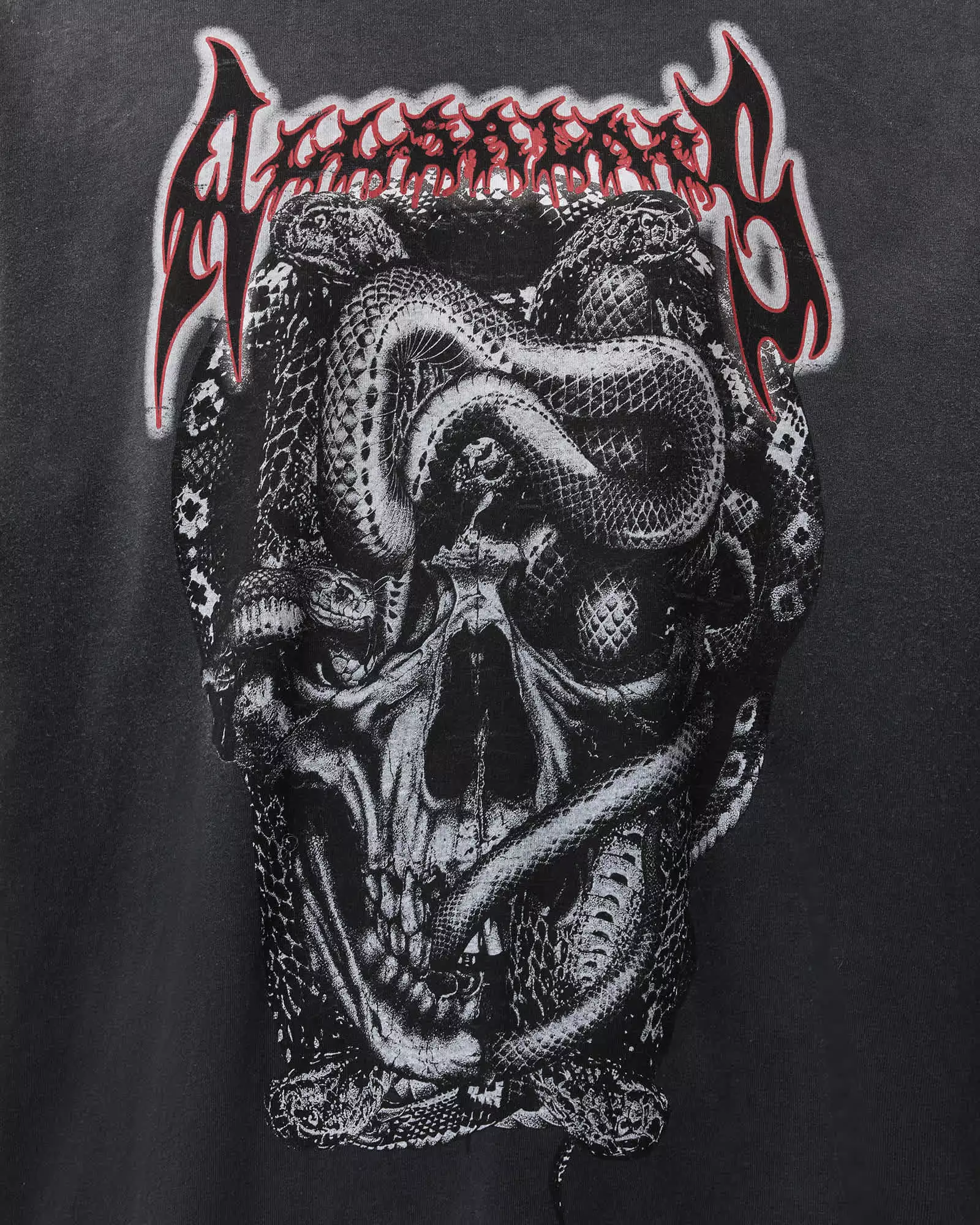 CONSTRICT 短袖T恤