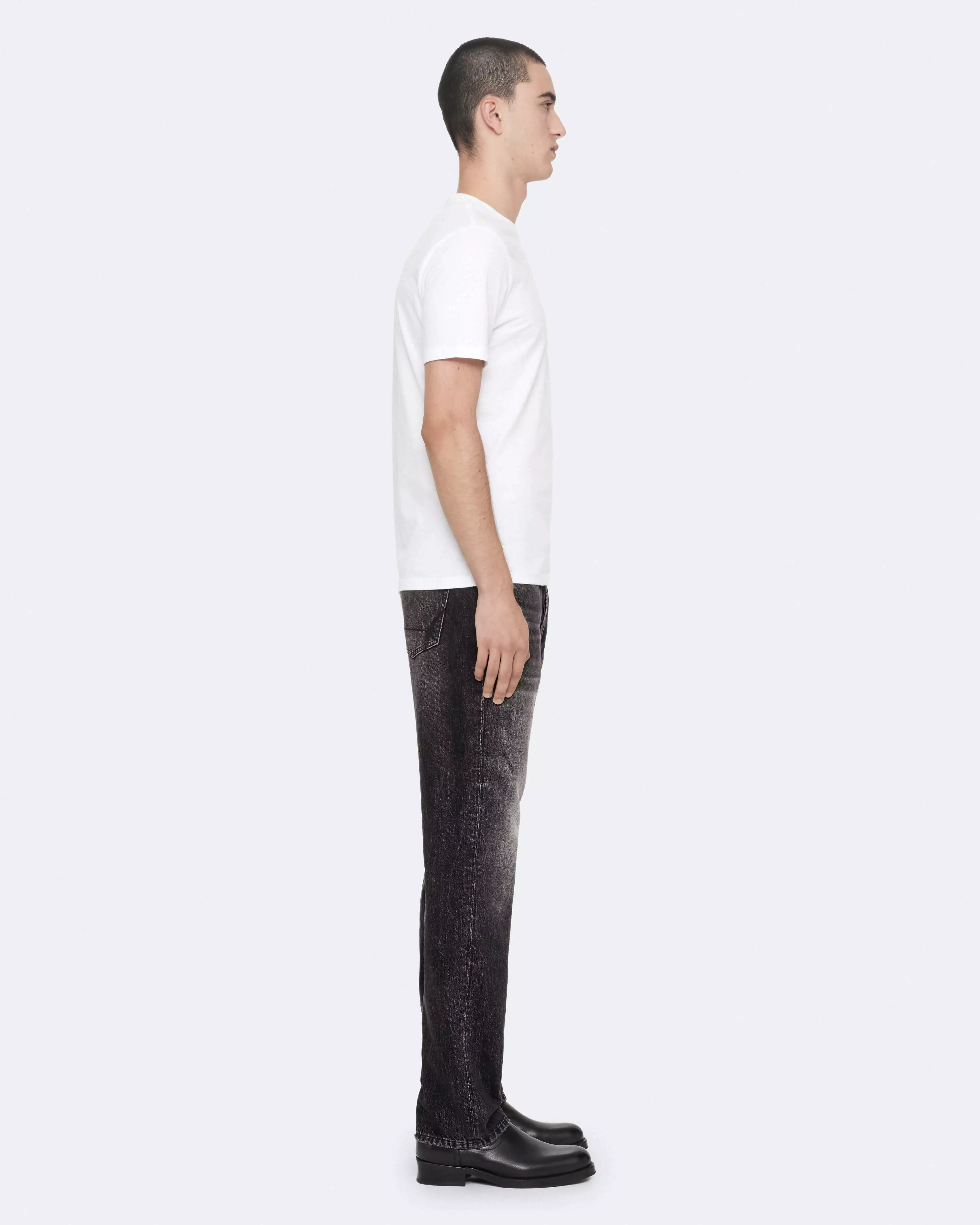 SLIM 修身直筒牛仔褲