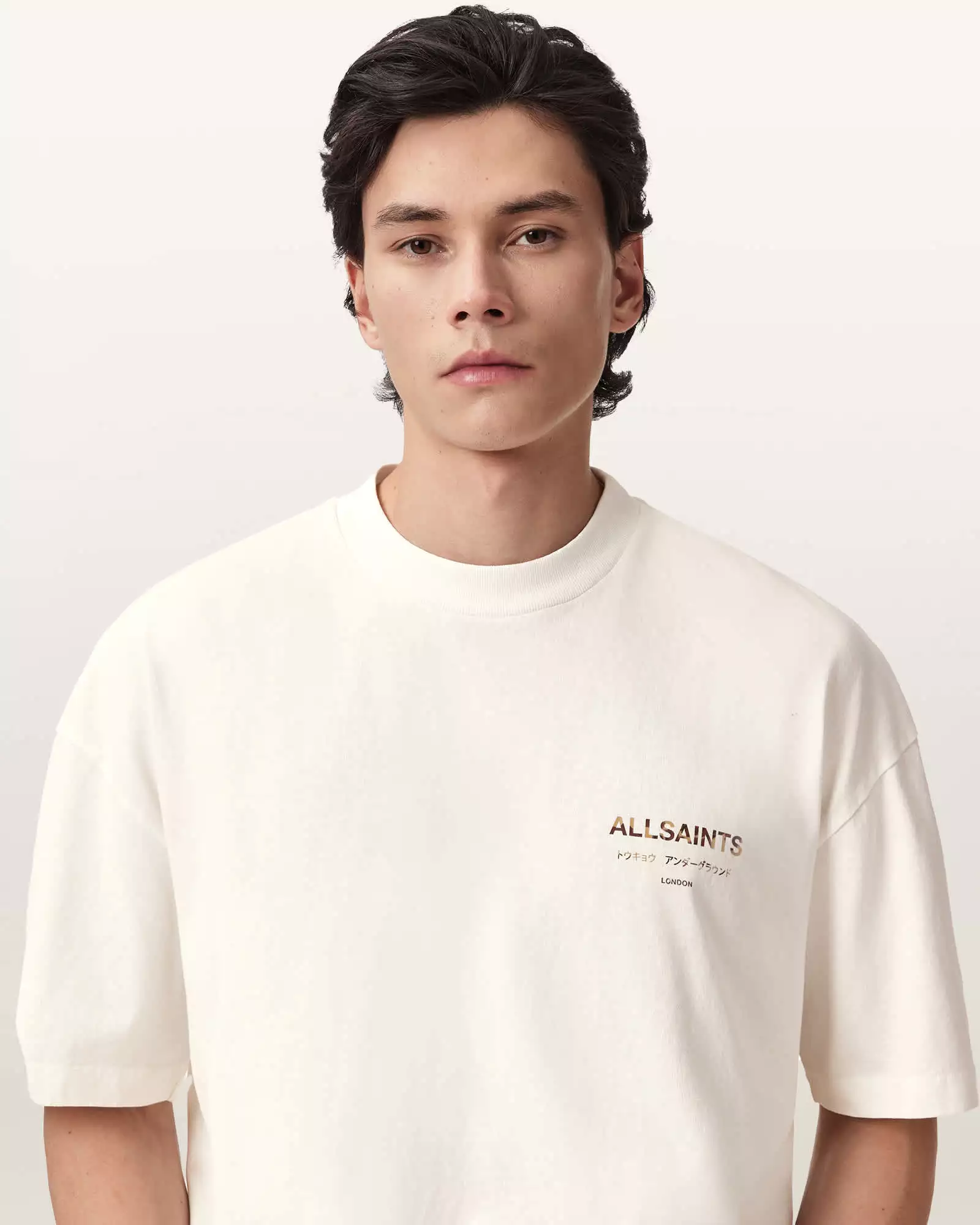 UNDERGROUND 短袖T恤