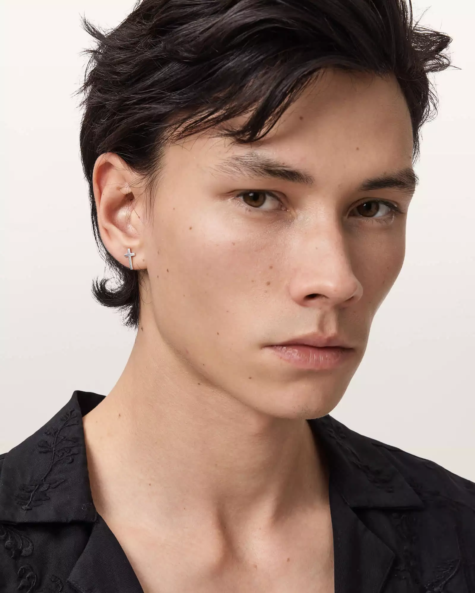 GABE 十字造型耳針