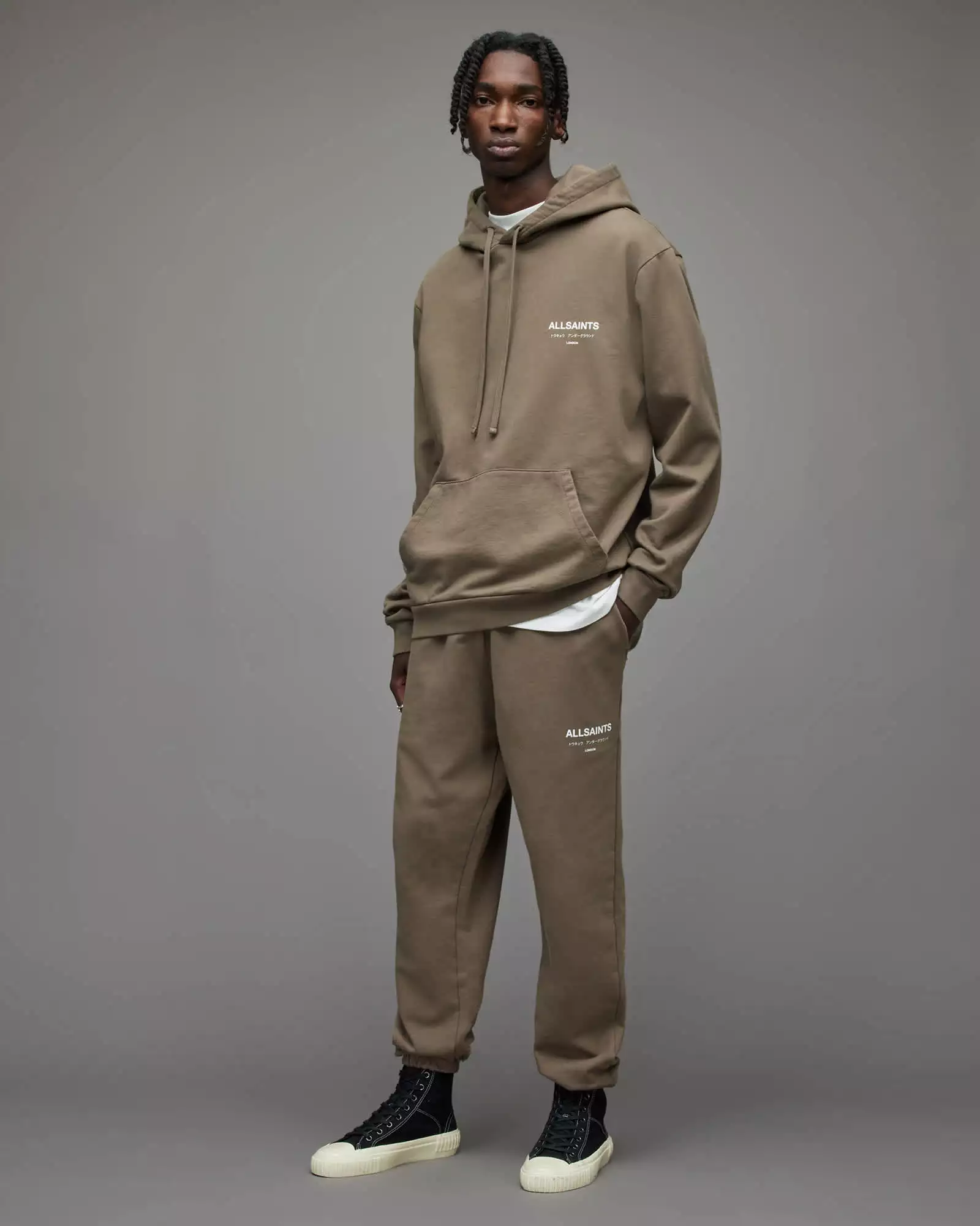 UNDERGROUND 連帽衛衣