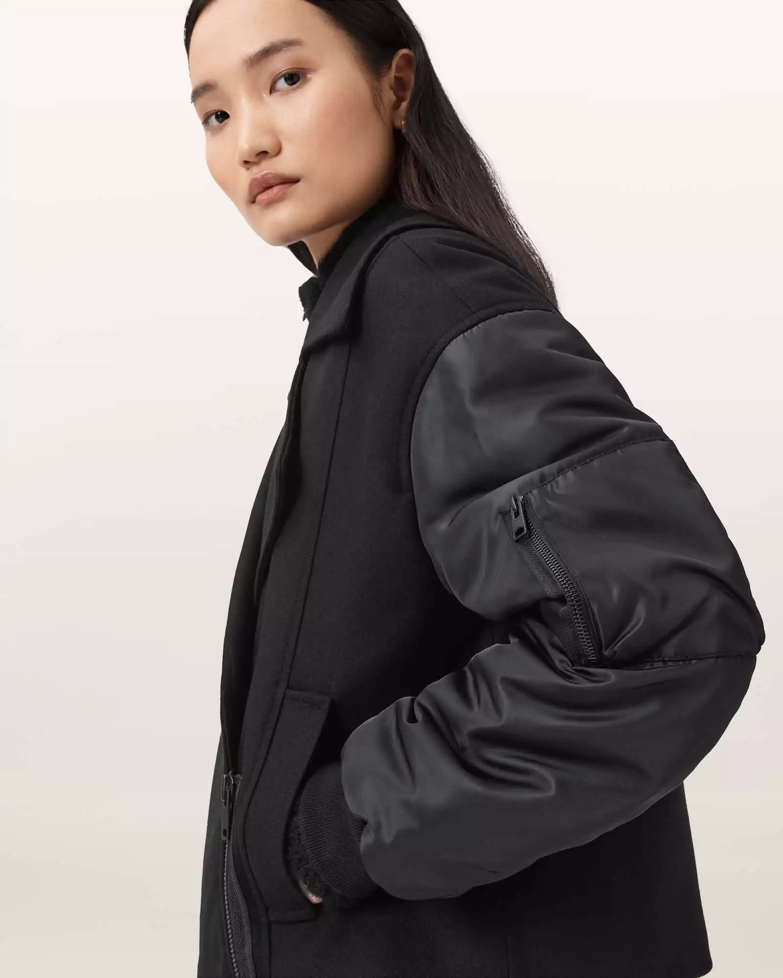 ORLA 羊毛拼接外套