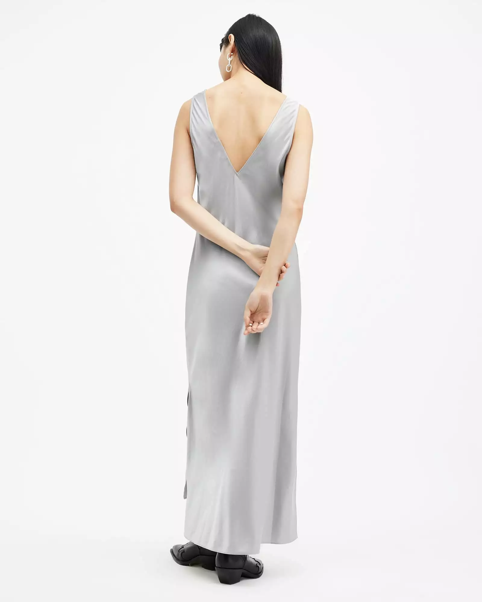 LISA 無袖中長版洋裝