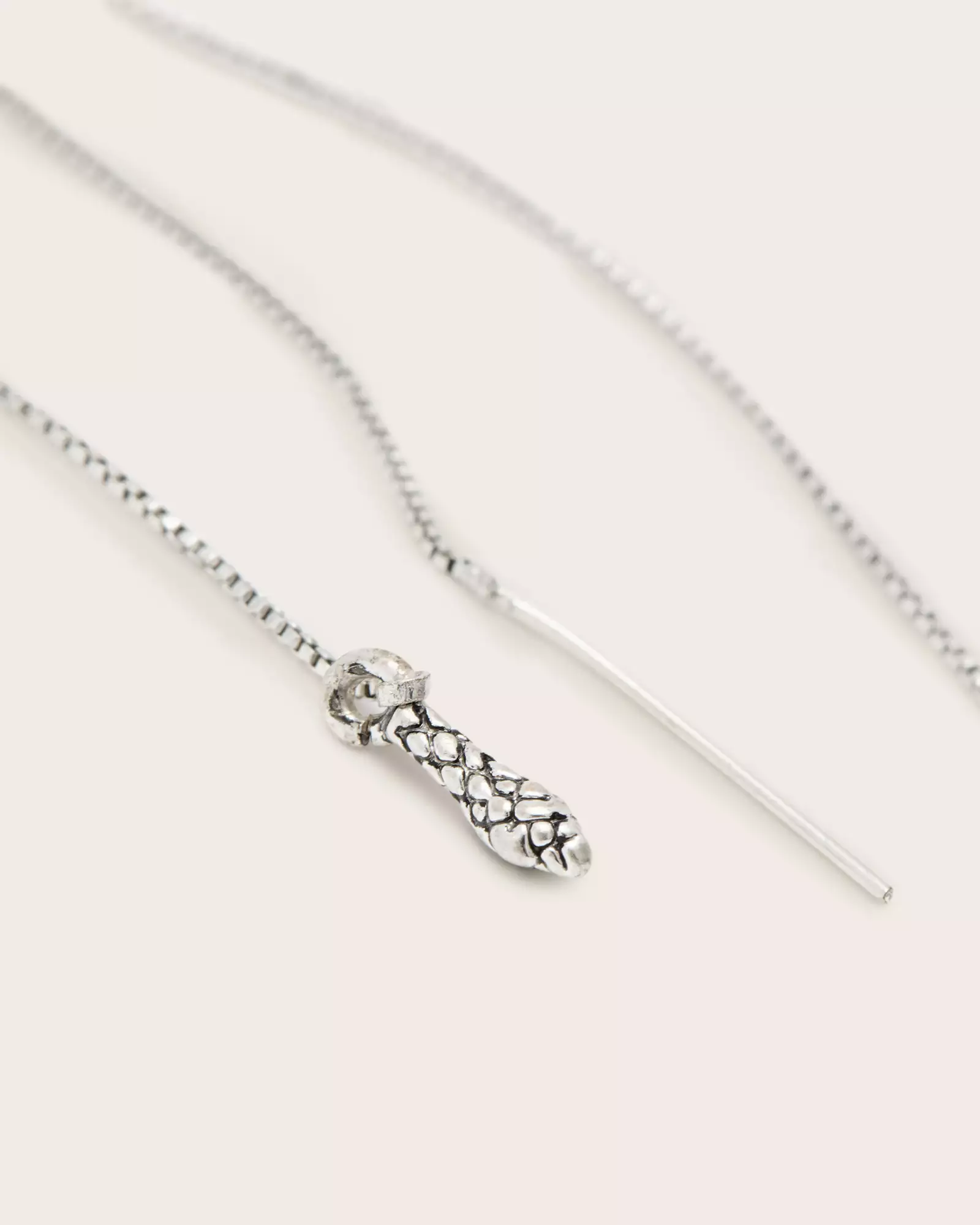 SERPENT CHAIN 耳針