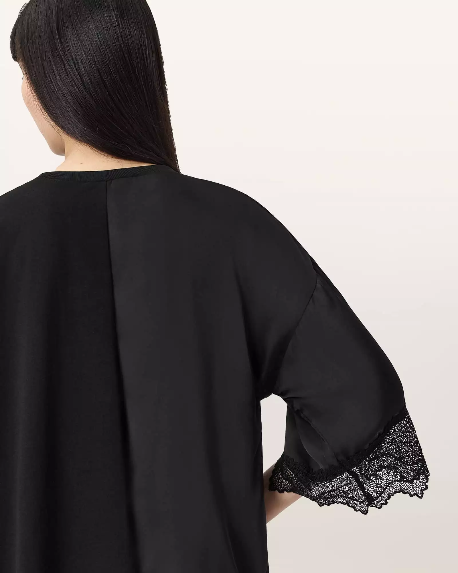 LENNY 蕾絲造型T恤