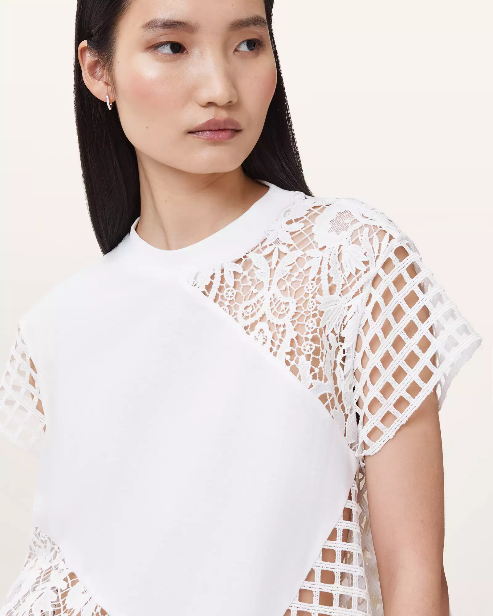ZALA CROCHET 短袖T恤