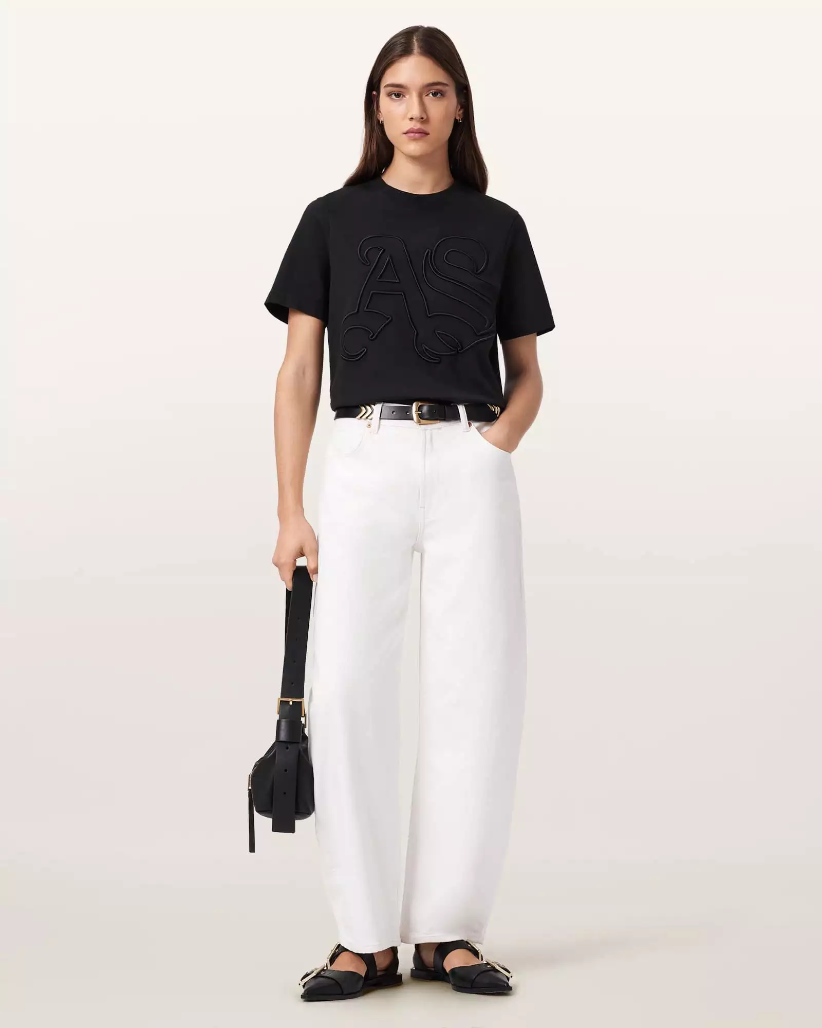 LISA EMBOS 短袖T恤