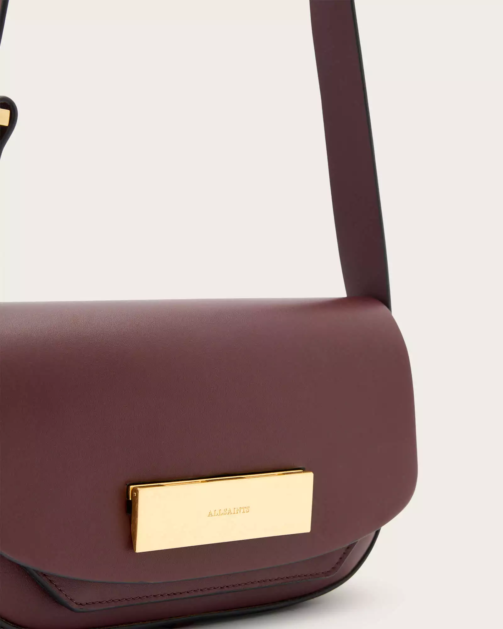 ETTA SATCHEL 側背包