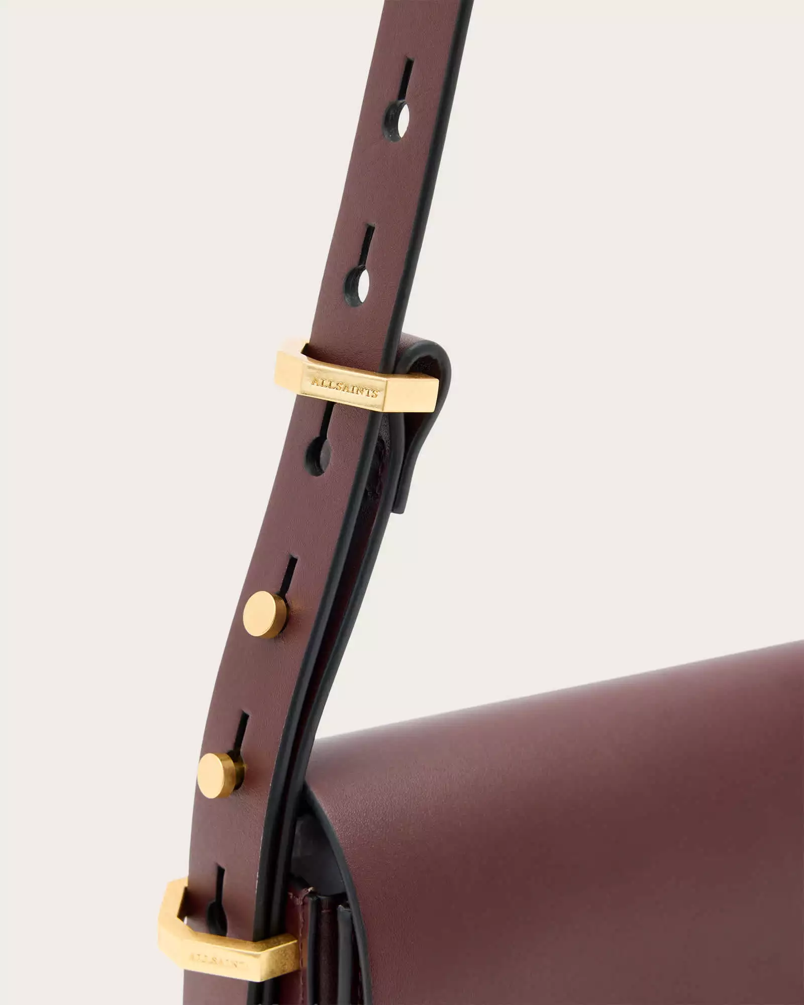 ETTA SATCHEL 側背包