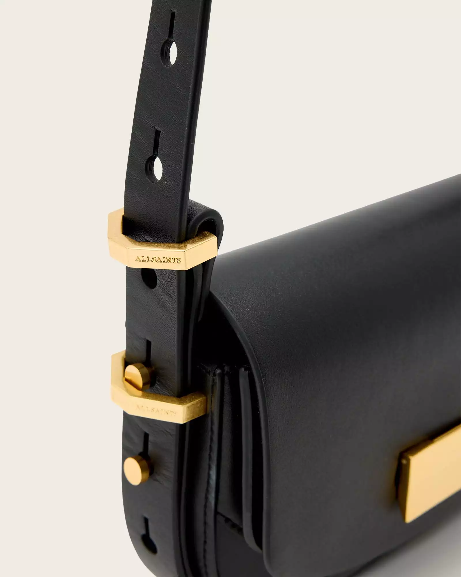 ETTA SATCHEL 側背包