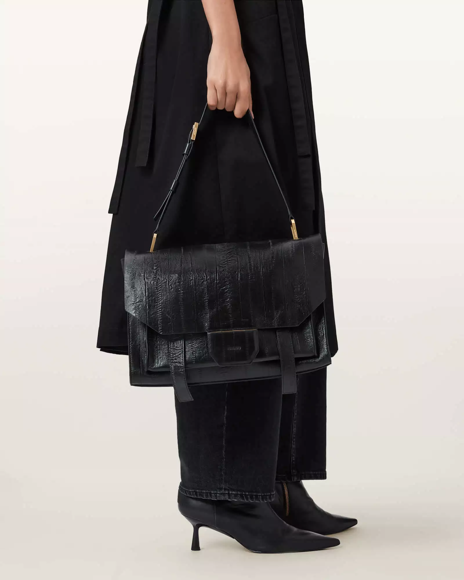 URSA EEL 皮革手提包