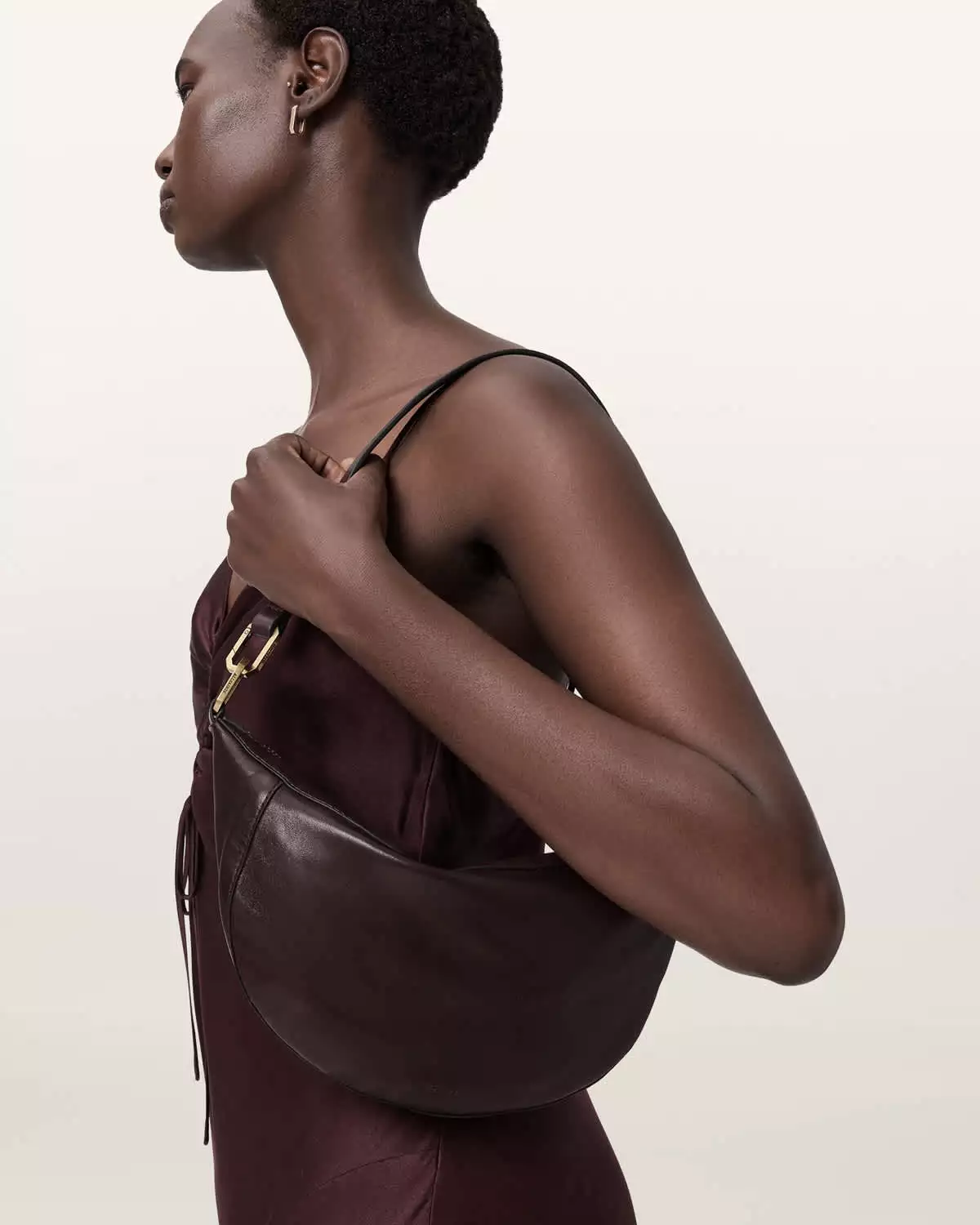 LUNA MICRO 羊皮肩背包