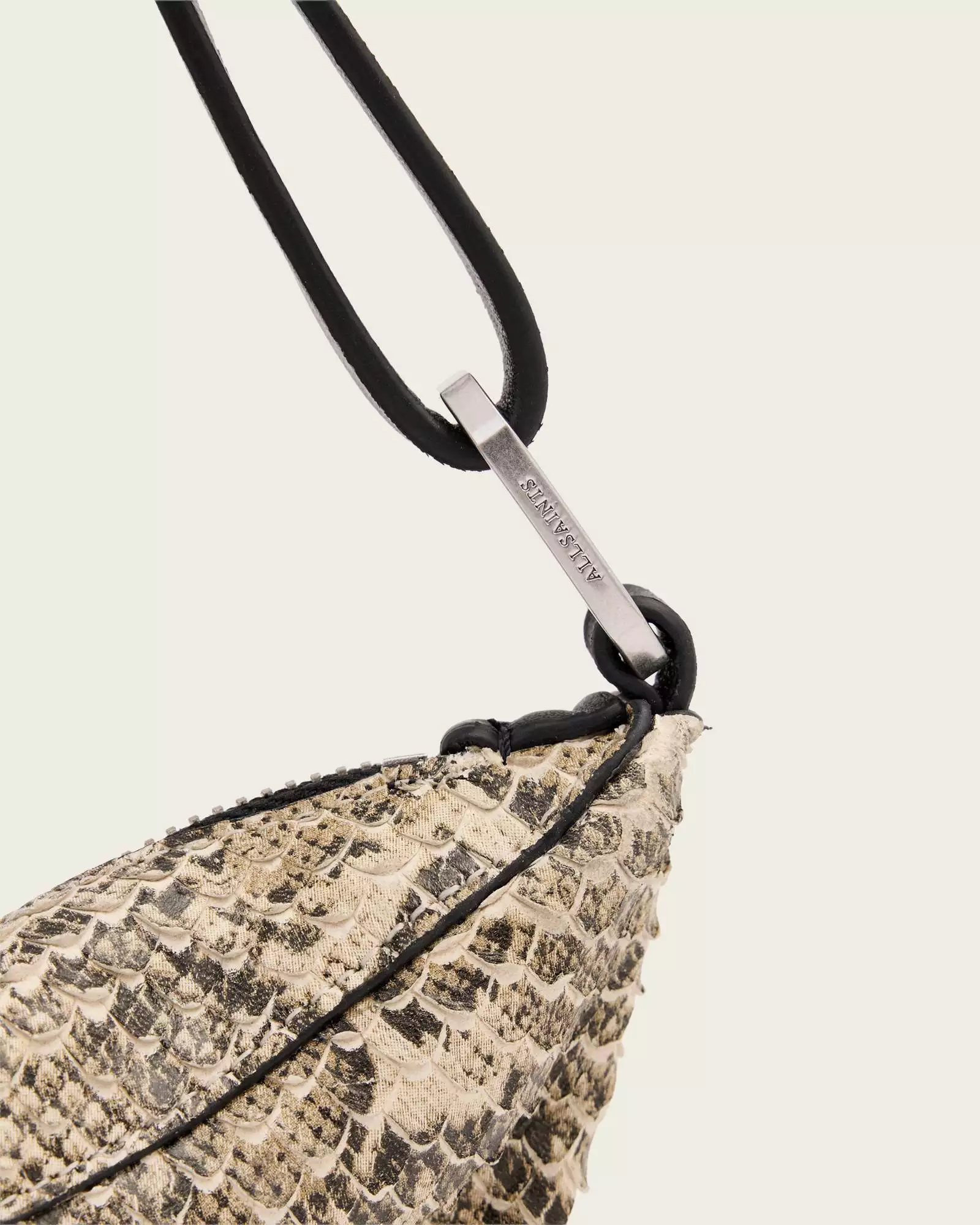 LUNA MICRO 羊皮肩背包