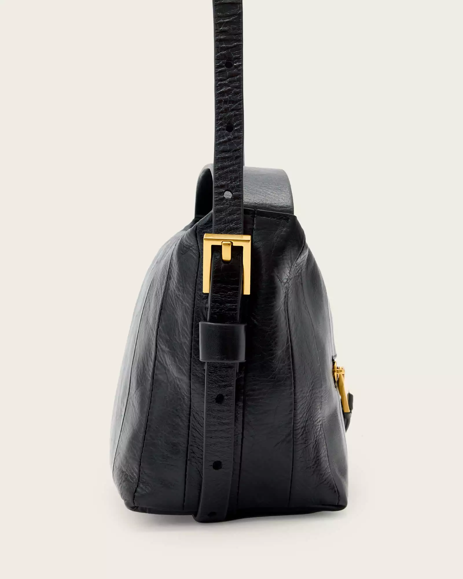 VEGA PANEL 牛皮側背包