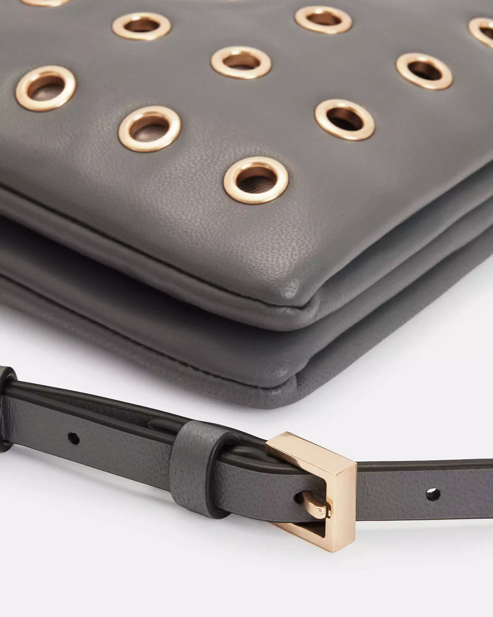 MILA 羊皮肩背包